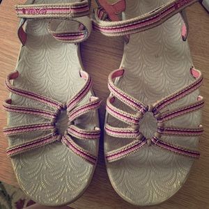 Tevas Kayenta Women’s Sandals NEVER BEFORE WORN